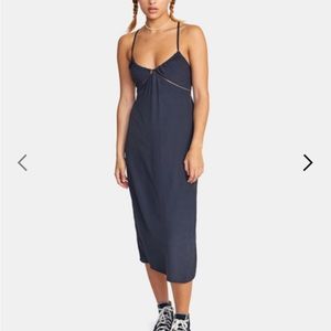 RVCA NO JUDGEMENT MIDI DRESS
